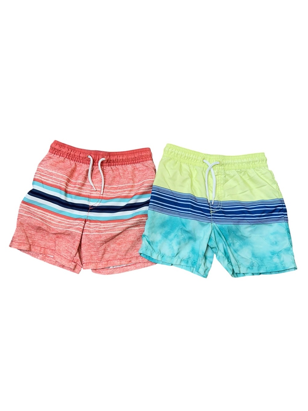Oshkosh b’gosh toddler boy swim trunks lot. Size 4t.